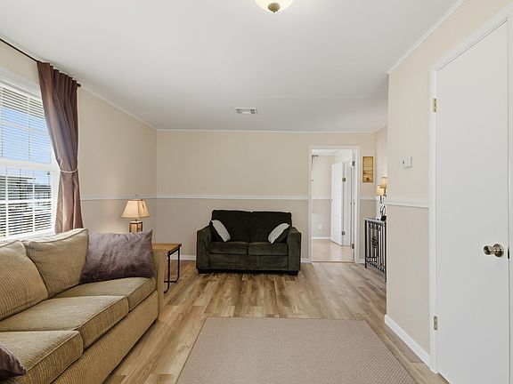 5th image of 25421 S 676th Rd