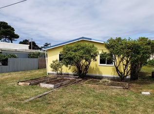 364 NW 59th St, Newport, OR 97365