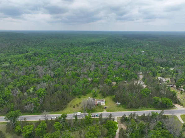 14269 N Woodbridge Dr, Bitely, MI 49309