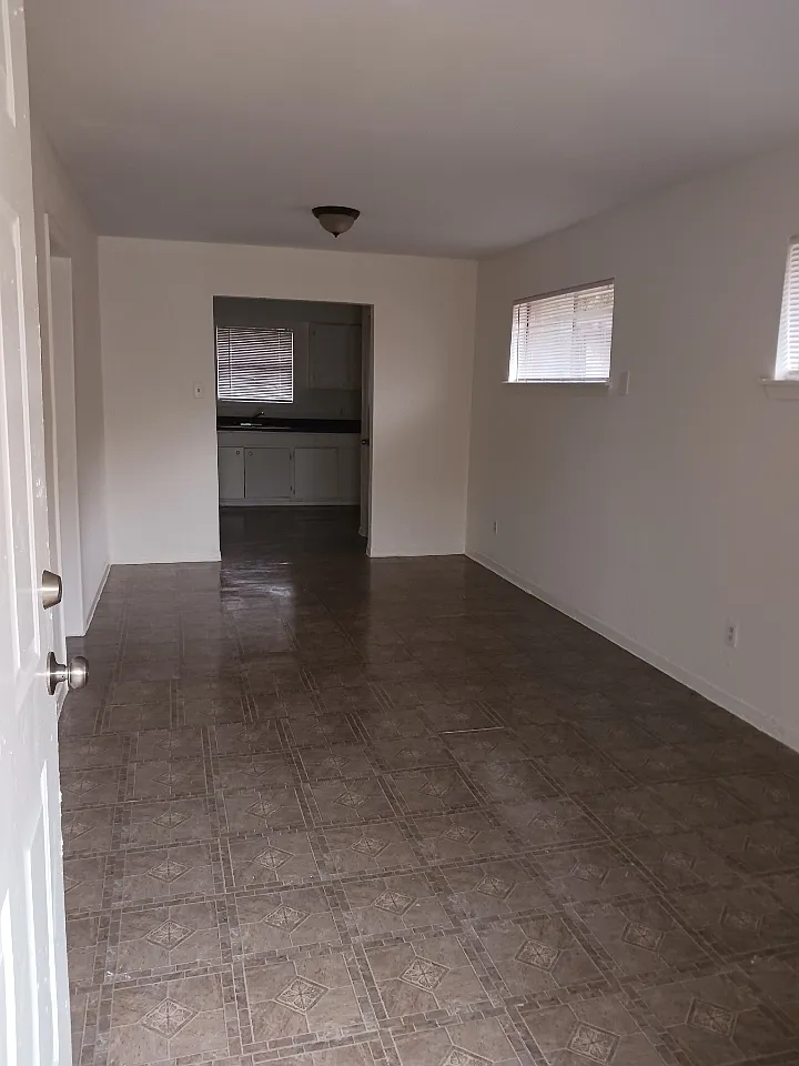 Building Photo - 2116 Pannell St