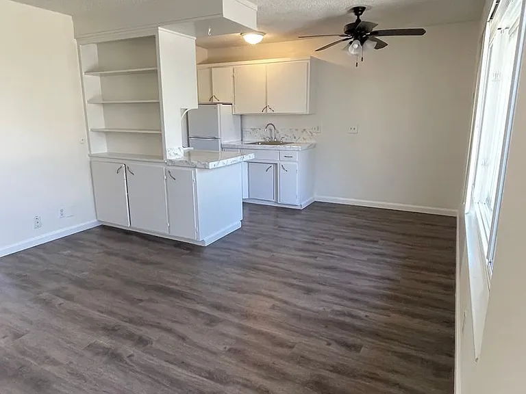 Welcome to Tamarack Gardens! Located in the heart of Sunnyvale — Photo 5