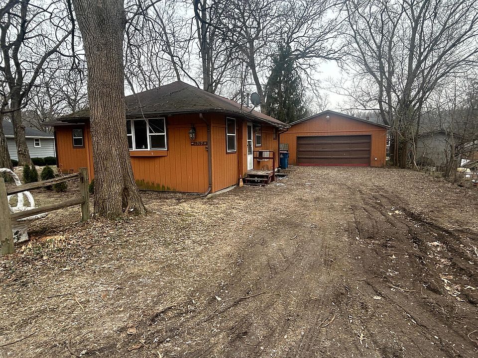 1st image of 8919 W 142nd Ave