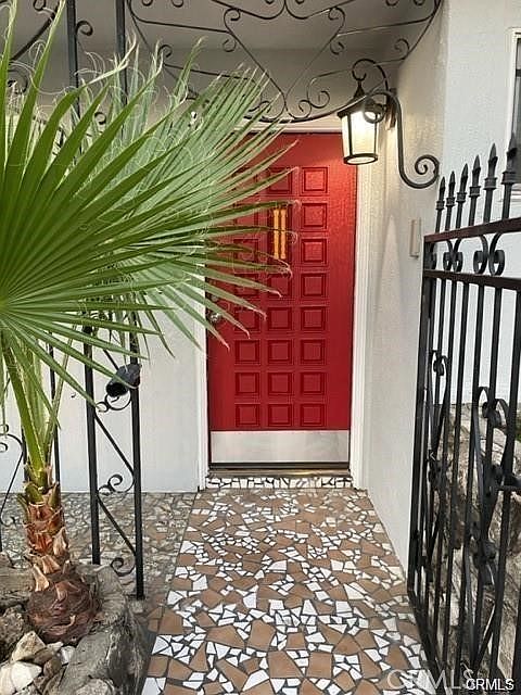 1st image of 11338 Farndon St