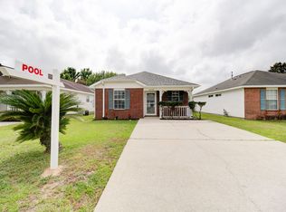 4042 Glenway Dr, Pensacola, FL 32526