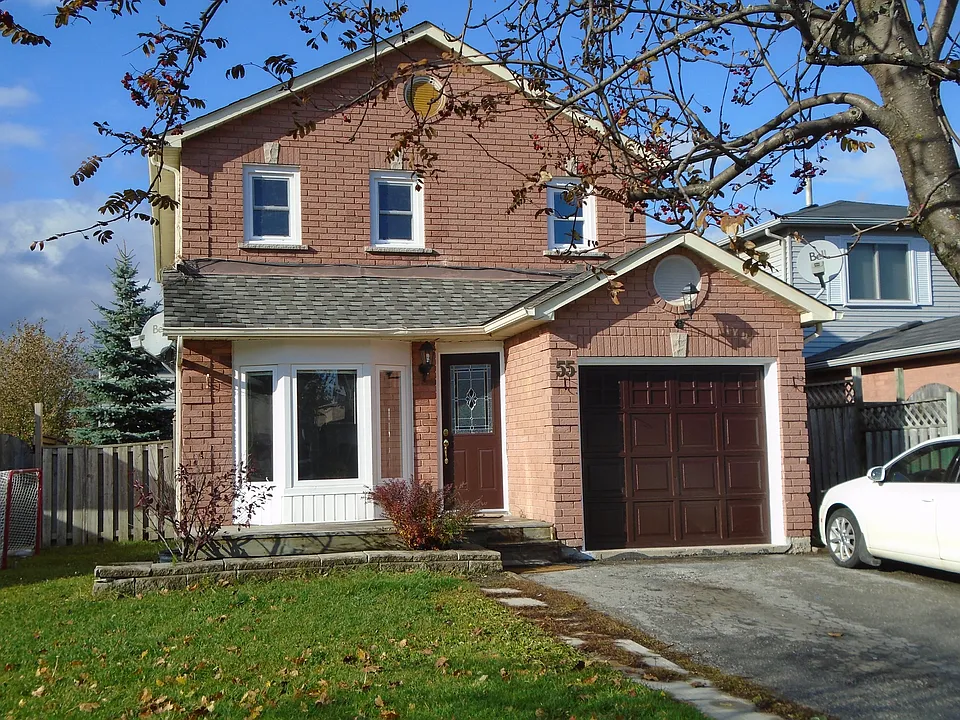 55 Hadden Cres #2