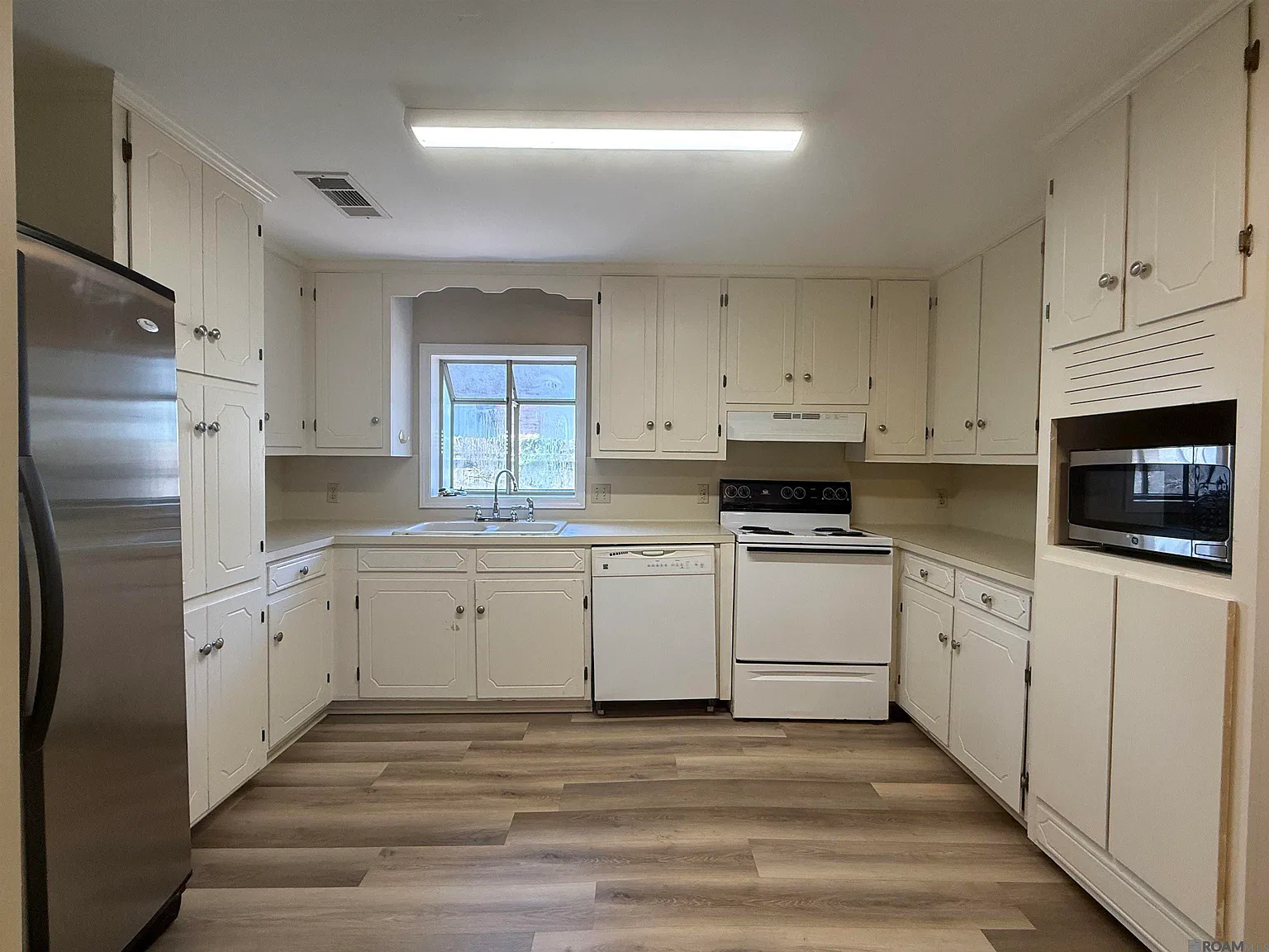 2 bed, 1454 sqft, $1,850 — Photo 4