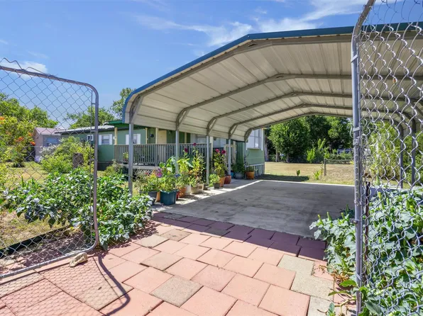 11103 Hialeah St, Del Valle, TX 78617