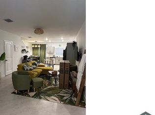 209 NE 3rd Ct, Homestead, FL 33034