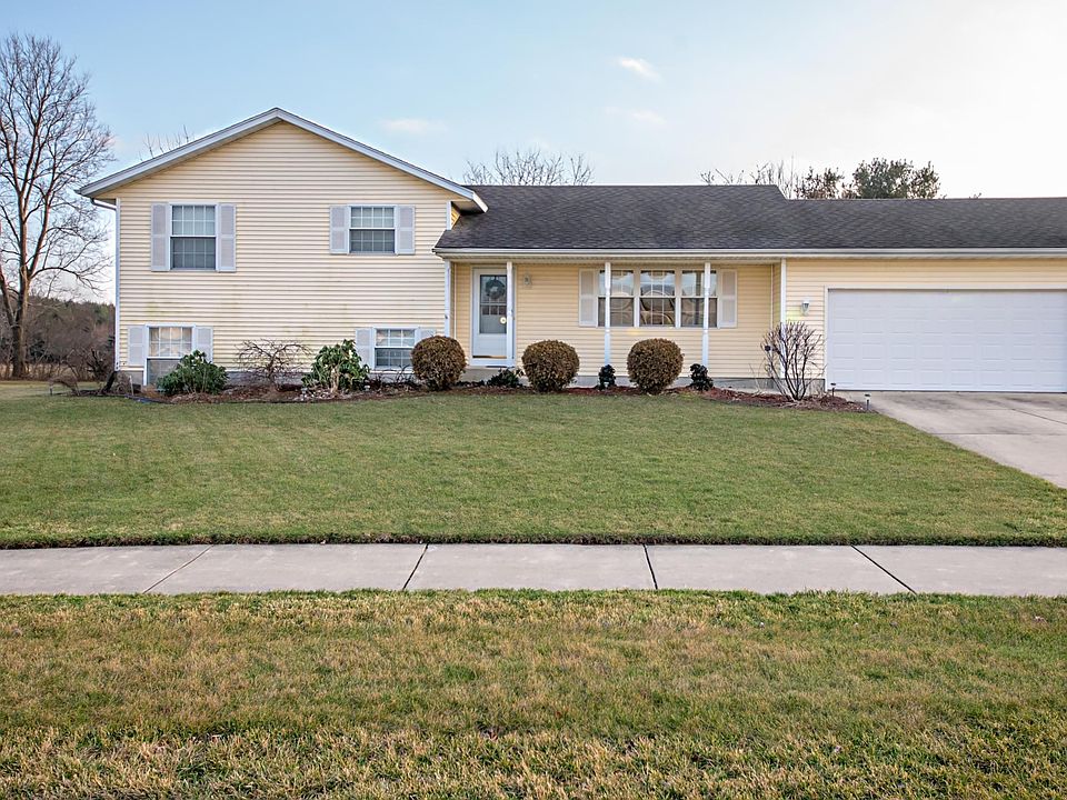 1st image of 6575 Niagara Cir