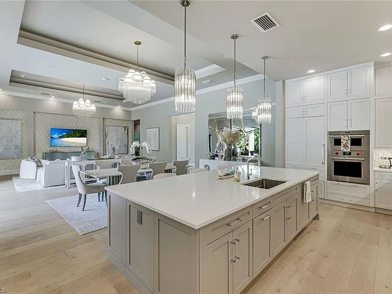 760 Park Shore Dr — Photo 8