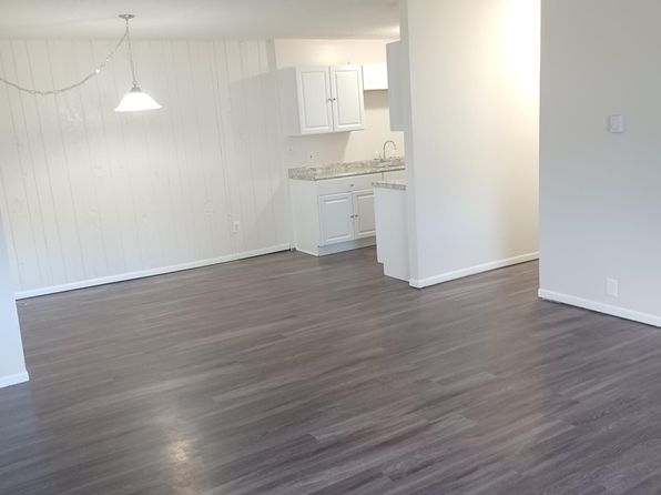 3701 James St #1H