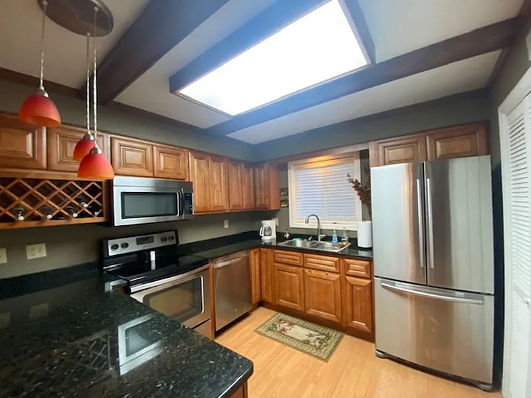 221 Woodland Rd #104 — Photo 8
