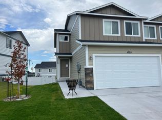 81B 25th St, Wheatland, WY 82201