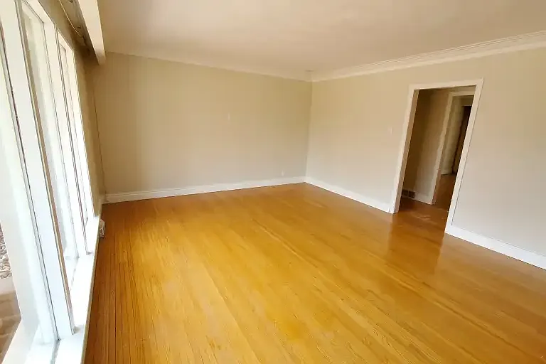 842 Law St #1A — Photo 4