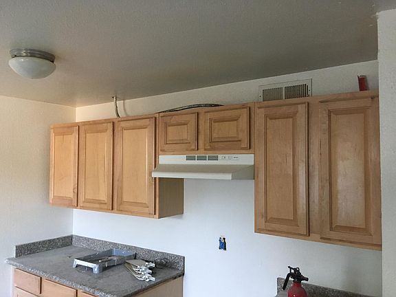 3rd image of 1505 N Edmonds Dr APT A