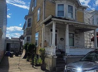 146 N Nichols St, Saint Clair, PA 17970