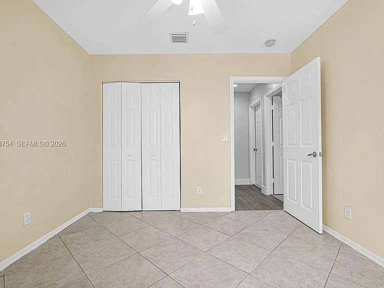1623 E Harmony Lake Cir — Photo 60