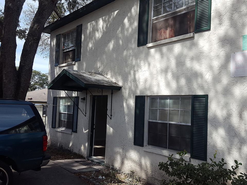 1st image of 4704 E Citrus Cir APT A