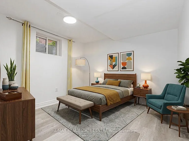 17 Scotia Dr #2 — Photo 19