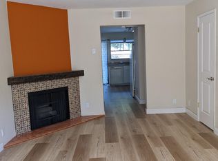 221 Easy St APT 5, Mountain View, CA 94043