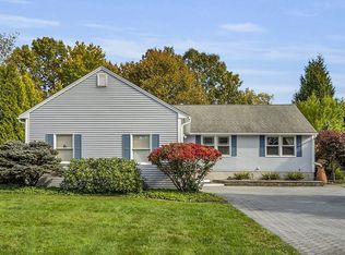 12 Bennetts Xing, Ayer, MA 01432