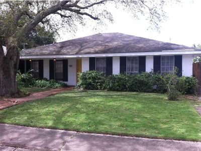 22 Donelon Dr, River Ridge, LA, 70123