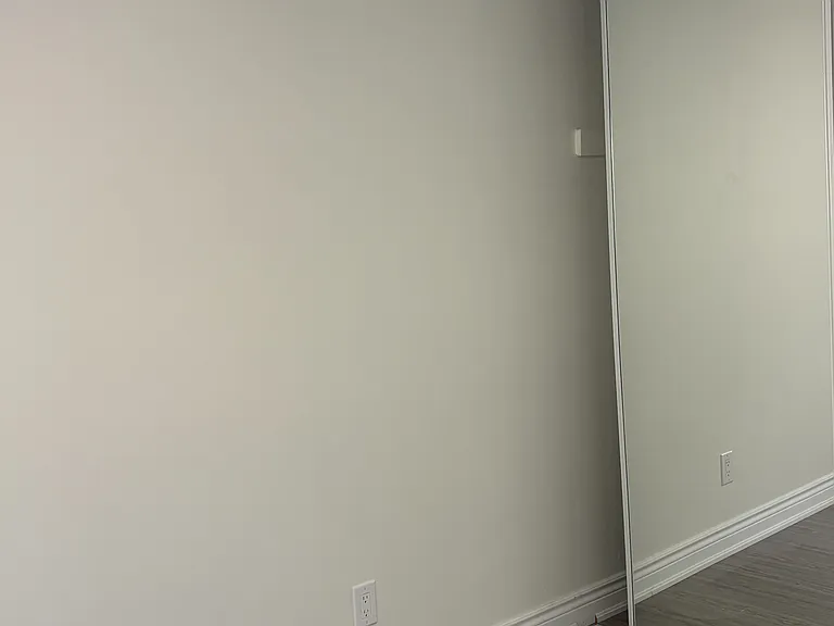 44 Sylvia St — Photo 22
