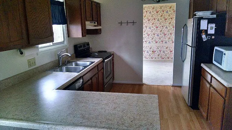 1213 Fawn Ct photo 1