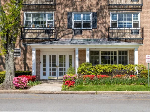 1 Consulate Drive #1G, Tuckahoe, NY 10707
