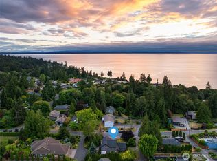 17021 76th Ave W, Edmonds, WA 98026