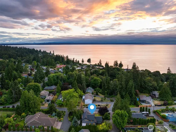 17021 76th Avenue W, Edmonds, WA 98026