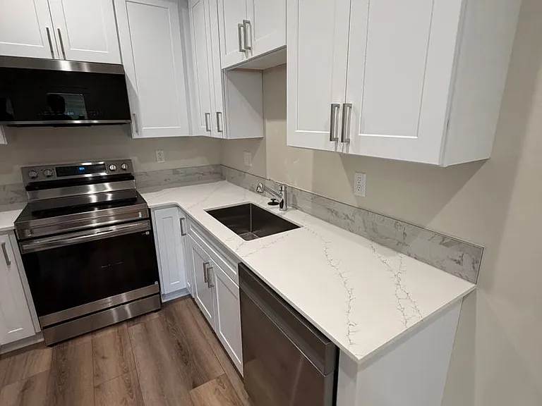 Lincoln St. Apartments — Photo 26