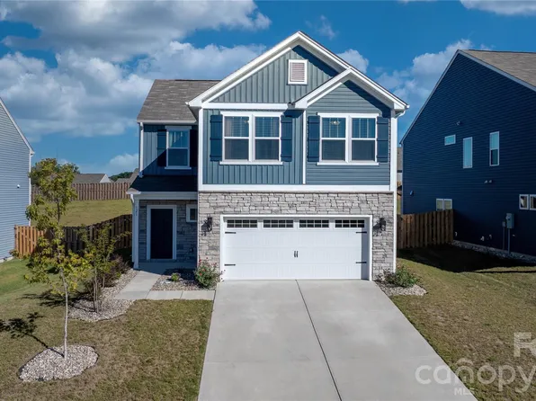 121 Gunwale St, Statesville, NC 28677