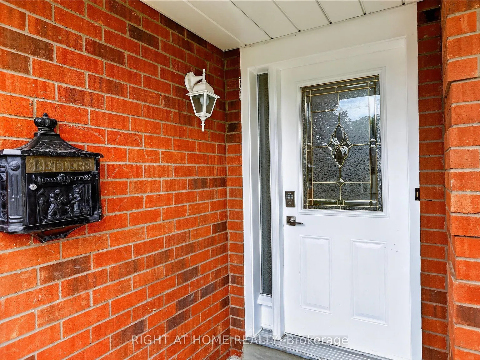 5 bed, $3,500 — Photo 4