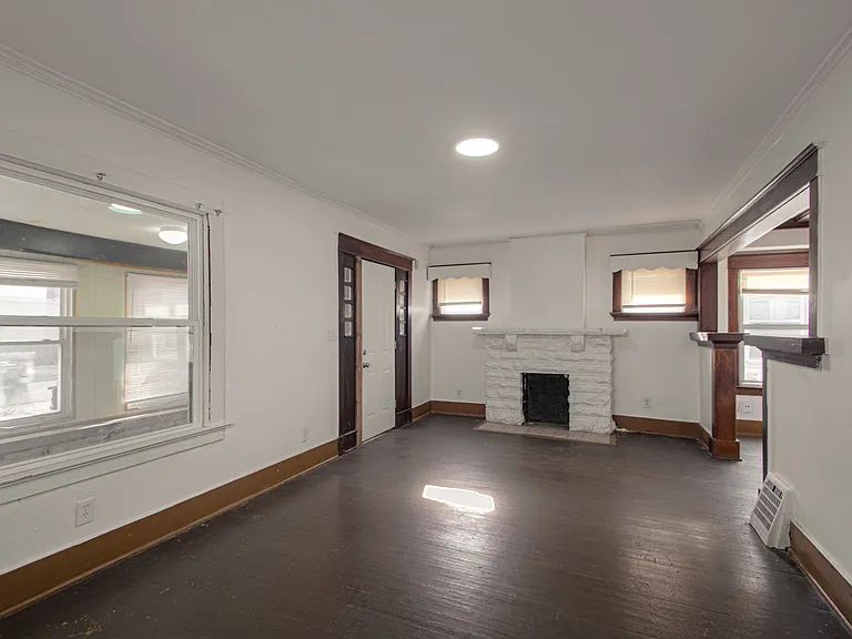 3626 Bellefontaine Ave — Photo 5