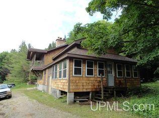 6626 N County Road 445, Manistique, MI 49854