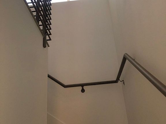 4th image of 2803 S El Camino Real #B