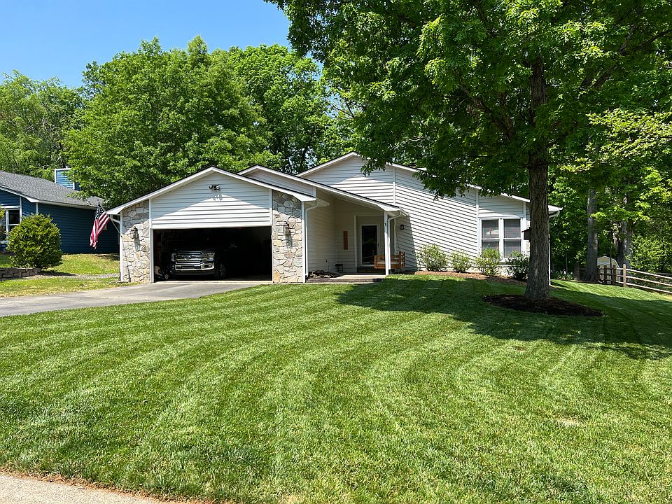 1st image of 4007 Bon Rea Dr