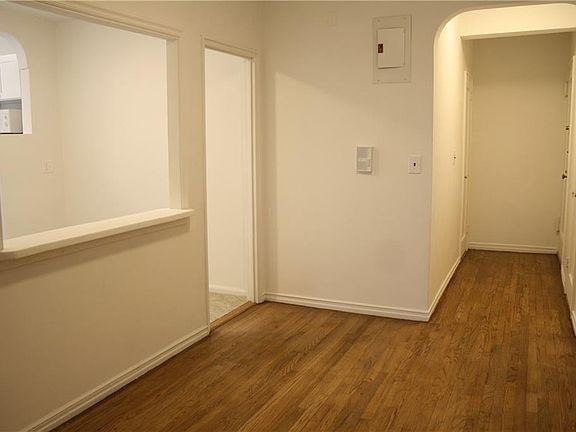 5th image of 2 Greenridge Ave APT 2S