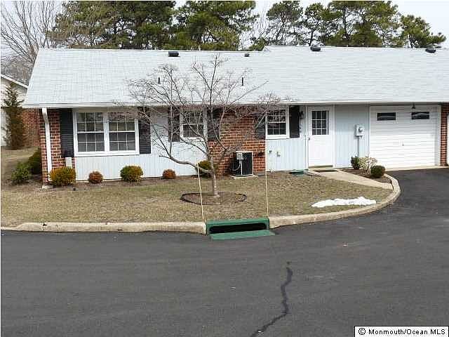 1st image of 1136 Argyll Circle #B