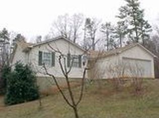 388 W Briarwood Dr, Nicholson, GA 30565