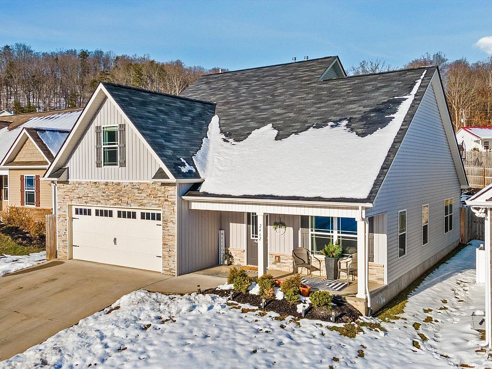 1st image of 2462 Eppie Cove Ln