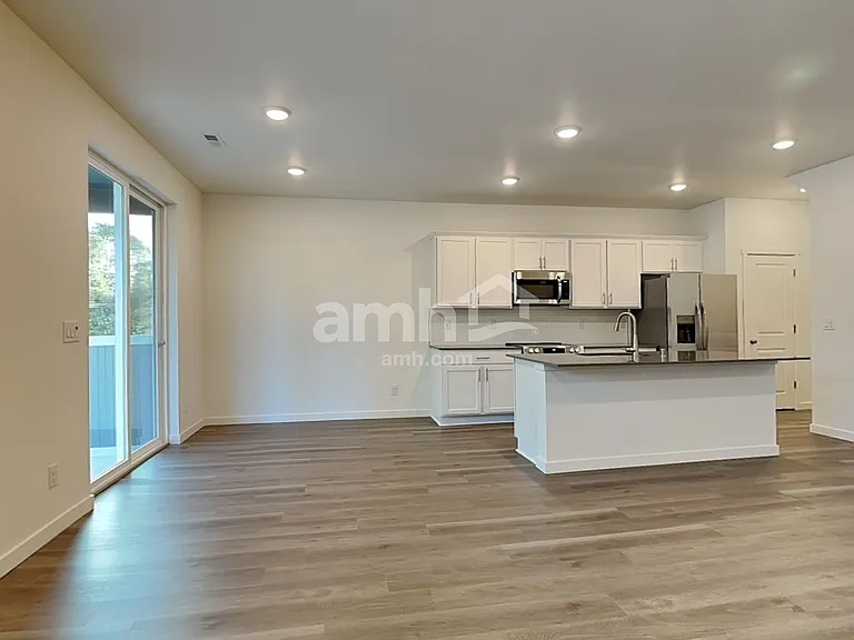 9836 Kai Jurcevic Ave — Photo 5