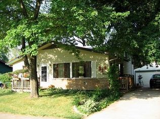 320 Winnebago St, Park Forest, IL 60466