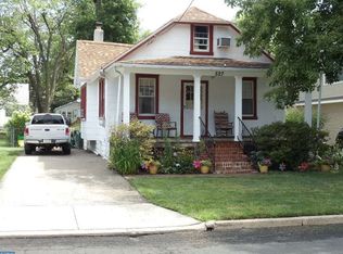 527 Crown St, Willow Grove, PA 19090