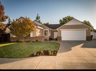 3247 Greenfield Ave, Clovis, CA 93611
