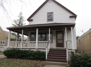 5718 N Austin Ave, Chicago, IL 60646