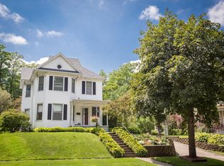 908 Iowa Ave, Muscatine, IA 52761