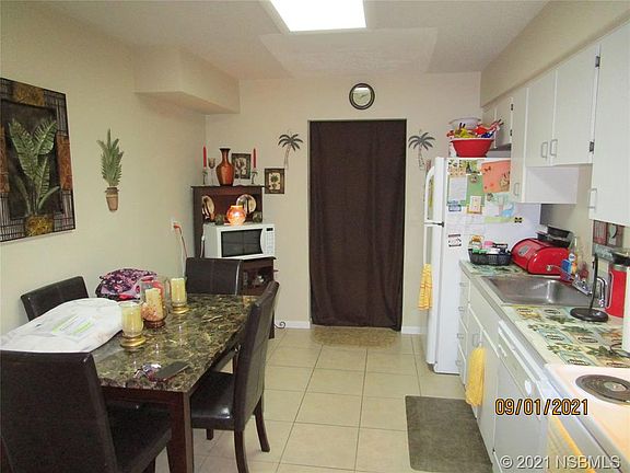 5th image of 1862 Fern Palm Dr