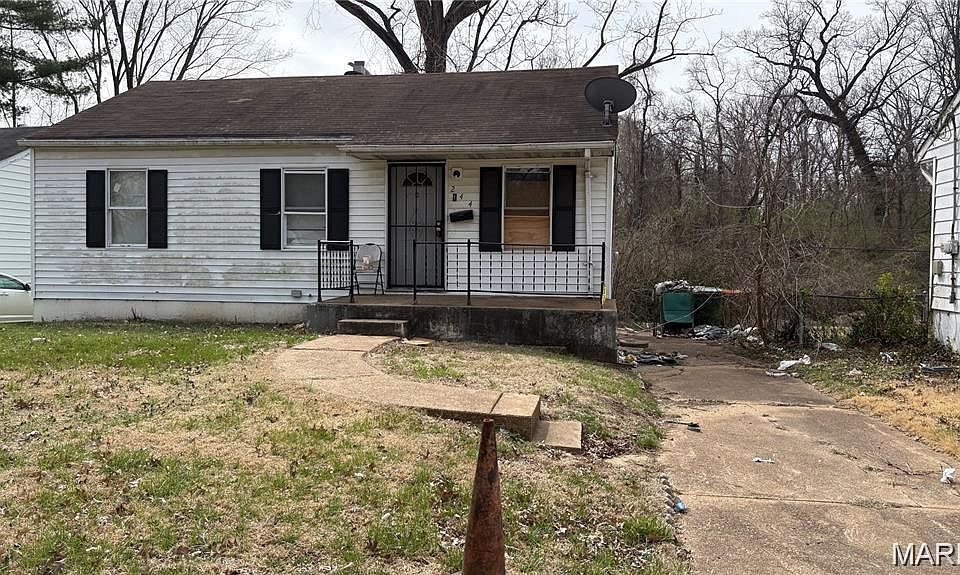 1st image of 244 Estridge Rd